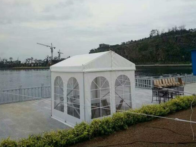 ���B��s��